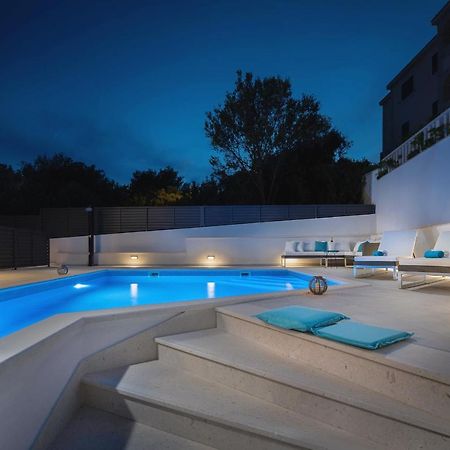 Villa Miholina - With Heated Swimming Pool Trogir Eksteriør bilde